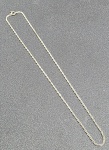 COLAR - Colar em prata, com fecho de mola. Medidas: 41 cm (aprox.).