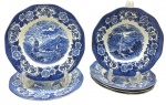 ENOCH WEDGWOOD (TUNSTALL) LTD., LOCHS OF SCOTLAND - Parte de serviço de jantar com 04 pratos fundos e 02 pratos rasos, em porcelana inglesa estampada em azul cobalto com motivos florais e cenário de lagos escoceses. Medidas: 22,5 cm (diâm.); 25 cm (diâm.).