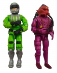 HASBRO - G.I. JOE (COMANDOS EM AÇÃO) - HYDRO-VIPER e SCI-FI - Lote com 2 bonecos de ação Comandos em Ação, feitos pela Hasbro na década de 80 e 90. Feitos de plástico rígido e são articulados. Medida: 10cm aproximadamente. Possuem leves marcas e desgastes.