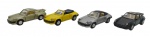 SUNNYSIDE - PORSCHE - Lote com 4 miniaturas de Porsche em escala 1/38, feitos de metal com partes plásticas, rodas livres e portas móveis. Possuem leves desgastes, marcas e avarias nos pneus de alguns modelos.