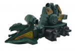 ESTRELA - HE-MAN E OS MESTRES DO UNIVERSO - BATTLE RAM (MÁQUINA DE COMBATE) - Antigo brinquedo retratando o clássico veículo Máquina de Combate da linha He-Man e os Mestres do Universo fabricado nos anos 80 pela empresa nacional Estrela. Feito em plástico rígido de coloração verde, rodas livres, mecanismo com lançador frontal. Medida: 28cm. Observação: Possui avaria na parte próxima da roda esquerda traseira (quebrado), ausência de algumas peças. Alguns desgastes e marcas de uso.