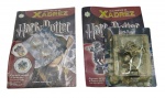 PLANETA DeAGOSTINI - GUIA PRÁTICO DE XADREZ HARRY POTTER - FASCÍCULOS 10 e 11 - Contém fascículos e 2 peças do xadrez.  O Guia Prático de Xadrez Harry Potter é uma coleção de fascículos e livros que ensina estratégias e táticas de xadrez inspiradas no universo de Harry Potter, abrangendo do fascículo 1 ao 81. O guia apresenta edições que combinam passo a passo, dicas práticas e ilustrações temáticas que conectam o jogo de xadrez ao mundo mágico de Hogwarts, tornando a aprendizagem mais envolvente para fãs e jogadores de xadrez. Observação: Possui ínfimas marcas, desgastes e amassados nos fascículos.