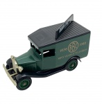 LLEDO DAYS GONE - Antiga miniatura de ferro com partes plásticas da Lledo, coleção Days Gone, feito na Inglaterra nos anos 80. Escala 1:50 / 1:64 (box scale). Retrata carro da Radio Times BBC. Pode conter ínfimas marcas.