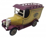 LLEDO DAYS GONE - Antiga miniatura de ferro com partes plásticas da Lledo, coleção Days Gone, feito na Inglaterra nos anos 80. Escala 1:50 / 1:64 (box scale). Retrata carro da Glenmorangie. Pode conter ínfimas marcas.