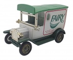 LLEDO - Antiga miniatura de ferro com partes plásticas da Lledo, coleção Days Gone, feito na Inglaterra nos anos 80. Escala 1:50 / 1:64 (box scale). Retrata carro da Fairy. Pode conter ínfimas marcas.