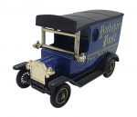LLEDO DAYS GONE - Antiga miniatura de ferro com partes plásticas da Lledo, coleção Days Gone, feito na Inglaterra nos anos 80. Escala 1:50 / 1:64 (box scale). Retrata carro da Porkshire Post. Pode conter ínfimas marcas.