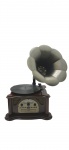 CLASSIC 33.752 - VITROLA GRAMOPHONE - Modelo de vitrola da marca Classic, modelo 33.752, sendo um Gramophone Texas com USB, MP3, Rádio e toca-discos. Estrutura em madeira, grade retratando aparência de aparelho antigo, funcionamento com fonte de energia externa Bivolt automático, rádio AM/FM. Tuba em base plástica e abertura em metal. Alto-falantes embutidos. Medida: 66cm aproximadamente. Observação: Rádio e CD funcionando, USB e MP3 não testados, toca-discos necessitando de reparo.
