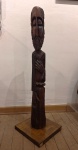 Louco filho, madeira , assinada atras, 114 cm alt
