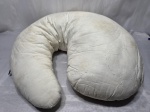 Almofada de amamentação. Medindo 60cm x 50cm.