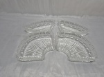 Lote de 4 petisqueiras em demicristal lapidado. Medindo a maior 14cm x 14cm x 3cm de altura.