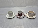 Lote de 3 xícaras de café em porcelana, para colecionador.