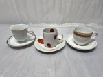 Lote de 3 xícaras de café em porcelana, para colecionador, pires adaptado.