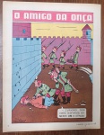 Página Original de Charge Vintage - O Amigo da Onça (Péricles) - Ano 1958Descrição: Rara e satírica página avulsa original contendo a célebre charge "O Amigo da Onça", criada pelo genial cartunista Péricles de Andrade Maranhão. Publicada originalmente na Revista O Cruzeiro em 23 de agosto de 1958, a cena ilustra uma situação de pelotão de fuzilamento com o clássico humor negro e irônico do personagem, sob o balão: "- Curioso... dos vinte disparos, somente um o atingiu!". Item autêntico e genuíno da década de 1950, ideal para colecionadores de quadrinhos nacionais, historiadores da imprensa brasileira ou para projetos de enquadramento decorativo vintage. Produto em papel (não é cópia ou reprodução).