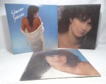 Disco de Vinil LP - Conjunto com 3 LPs, do intérprete Simone, em bom estado.