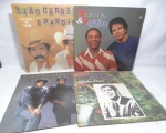 Disco de Vinil LP - Conjunto com 4 LPs, dos intérpretes Tião Carreiro & Pardinho, Mococa & Paraíso, Leandro & Leonardo e Ney Matogrosso, em bom estado.