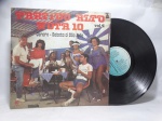 Disco de Vinil LP - `Partido Alto Nota 10 - Vol. 4`, com Genaro & Bebeto Di São João, em bom estado.