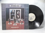 Disco de Vinil LP - `Benefit`, com Jethro Tull, em bom estado.