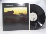 Disco de Vinil LP - `Aerial Boundaries`, com Michael Hedges, em bom estado.