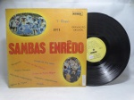 Disco de Vinil LP - `Sambas Enredo`, com Vários intérpretes, em bom estado.