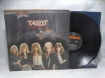 Disco de Vinil LP - `Dreamhunter`, com Treat, em bom estado. Inclui encarte.