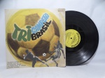 Disco de Vinil LP - `Tricampeão Brasil`, com Dalcídio Bueno de Camargo e Haroldo Fernandes, em bom estado.