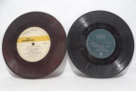 Compacto Vinil - Conjunto com 2 compactos promocionais, em bom estado.