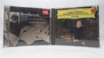 CD Compact Disc Importado - Conjunto com 2 cds, `Beethoven: Piano Sonatas Op. 106 Hammerklavier / Op. 81a Les Adieux / Bagatelles Op. 119`, com Stephen Kovacevich; `Hammerklavier-Sonate`, com Emil Gilels, em bom estado.