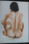 MOÇA NUA  SENTADA DE COSTAS. CRAYON SOBRE CARTÃO.  MEDIDAS: 70 CM  X 50 CM. ASSINADO CID 1983. ARTE  ORIGINAL DE IMPORTANTE ARTISTA BRASILEIRA - MARIA HELENA GREMBECKI(1940 2017). OBRA ASSINADA. SEM MOLDURA