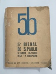 ANTIGO CATÁLOGO EXPOSIÇÃO 5ª BIENAL  DO MUSEU DE ARTE MODERNA -SP -P.IBIRAPUERA - SETEMBRO - DEZEMBRO DE 1959 , 552 PÁGINAS , COM REPRODUÇÕES EM PRETO E BRANCO . ( NO ESTADO )