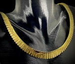 Colar Italy em ouro amarelo 750, todo lapidado, comprimento 44cm, pesando 31,46g.