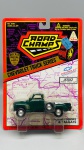 Miniatura em metal  Chevrolet 3100 Pick-Up 1953 (RV Series)  Road Champs / Gulliver, miniatura apresenta carroçaria em metal fundido (diecast) na cor verde escuro, partes plásticas detalhadas, portas e tampa traseira operacionais (opening doors & tailgate), além de pneu sobressalente acoplado na lateral da caixa de carga. Embalagem original.
