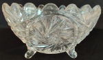 BOHEMIA - Centro de mesa em cristal com lapidação em baixo relevo em tema de estrela. Medida: Altura: 12 cm, Largura 14 cm e Comprimento 20 cm
