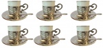 EBERLE- Lote com seis xícara para café em porcelana trabalhada com suporte e pires em metal espessurado em a prata. Medida: Altura 6 cm e Diâmetro 6 cm.