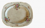 WOODS IVORY WARE MADE IN ENGLAND - Prato decorativo em porcelana pintado artesanalmente em tema floral. Medida: altura 3 cm largura 24 cm comprimento 29 cm.