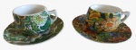 PORCELANA D. PEDRO II- Lote com duas xícaras para café em porcelana pintado artesanalmente em tema floral. Medida: altura 4 cm diâmetro 5 cm. 