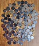 LOTE COM 105 MOEDAS BRASILEIRAS SENDO -  20 MOEDAS 10 CENTAVOS JOSÉ BONIFÁCIO - DÉCADA 40 - 1 MOEDA 1 CENTAVO 1967. 7 MOEDAS 5 CENTAVOS 1967 - 1969. 3 MOEDAS 2 CENTAVOS 1969 3 MOEDAS 1 CRUZEIRO 1970 - 1972 - 1975 14 MOEDAS 20 CENTAVOS 1970 9 MOEDAS 20 CENTAVOS 1975 -1976 -1977-1978 9 MOEDAS 10 CENTAVOS 1974 - 1975 - 1976 - 1977 - 1978 5 MOEDAS 50 CENTAVOS 1975 - 1976 - 1977 - 1978 7 MOEDAS 10 CENTAVOS 1980 - 1982 - 1983 - 1984 4 MOEDAS 5 CENTAVOS 1980 - 1983 - 1984 3 MOEDAS 20 CENTAVOS 1983  20 MOEDAS 1 CRUZADO 1986 - 1987 - 1988