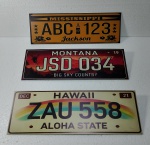 LOTE COM 3 PLACAS DECORATIVAS - ESTILO AUTOMOTIVO - MEDINDO 30 X 10 CM CADA