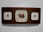 ANTIGO PAINEL DE INSTRUMENTOS - ESTAÇÃO METEROLÓGICA - BARÔMETRO - TERMÔMETRO - HIGRÔMETRO - MEDIDA TOTAL 30 X 12 X 4 CM