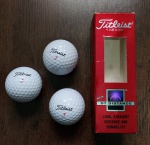 BOLAS DE GOLFE - CAIXA COM 3 BOLAS TITLEIST DT DISTANCE - NUMERO 3 - MADE IN U.S.A.