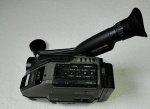 JVC FILMADORA - NÃO TESTADA - NO ESTADO - MODELO JVC COMPATC VHS GR - AX7 - MADE IN JAPAN