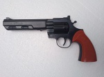 REVÓLVER  - ACOMPANHA 2 RECARGAS DE 8 TIROS CADA - MEDIDA TOTAL 24 CM  - COM SISTEMA DE REPOSIÇÃO PARA AS ESPOLETAS ACIONANDO UMA PEQUENA TRAVA DE SEGURANÇA NA PARTE INFERIOR DO CANO DE 4 POLEGADAS - BRINQUEDO NÃO LETAL -  USADO - NÃO TESTADO