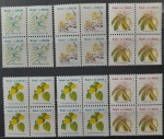 BRASIL – em quadras MINT, séries FLORA BRASILEIRA, da série dos anos 1991/93, WIFAG, Padrão Cruzeiro, (R684c- flores azuis, R685, R686a –fosf. Amarelo a branco, R686b –fosf. Gelo, R687a- fosf amarelo, R687b- fosf. Amarelo a branco)  em perfeito estado de 