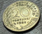  FRANÇA 1985- 20 CENTIMES  , EXCELENTE MOEDA PARA ABRILHANTAR AINDA MAIS SUA COLEÇÃO. 