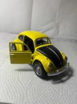 MINIATURA NOVA COMO MOSTRA IMAGEM , MEDINDO 12 CM . FUSCA