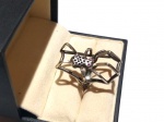 Vintage Fashion Luxo Jóias, Exótico Anel Aranha Viúva Negra,em Prata de Lei, com Cristais cravejados, Aro 18. Peso total 6,55gr