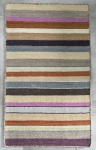Tapete Kilim Maghrebi indiano. Medindo: 95 x 55 cm.