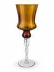 VIDRO, uma (1) grande taça decorativa confeccionada em vidro canelado na tonalidade âmbar, haste torcida, apoiada sobre base circular translucida, medindo 35x12cm.