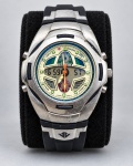 RELÓGIO, um (1) relógio da marca CITIZEN, linha PROMASTER ECO-DRIVE, modelo analógico-digital, com caixa em aço, pulseira em material emborrachado preto com detalhes metálicos, mostrador claro com ponteiros laranja, marcadores luminescentes e dois displays digitais. Possui funções de calendário, alarme, iluminação, cronômetro e múltiplas indicações digitais. Fundo marcado J062828. Peça com sinais de uso. No estado. Funcionando e sem garantias futuras, caixa medindo 4cm de diâmetro.
