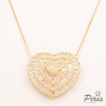 Colar com Pingente Coração de 2,4cm x 2,7cm em Ouro Amarelo 18K com Aprox. 5,0 Cts de Diamantes, Lap