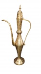 Dallah Árabe   em metal dourado com ricos entalhes florais feitos à mão. Peça de excelente porte e acabamento artístico ,medidas: 45 cm de altura x 20 cm de largura, bom estado.